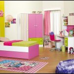 Renkli genç kız odası